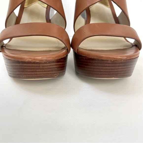Michael Kors Elena Stacked Leather Wedge Size 8 - Picture 5 of 15